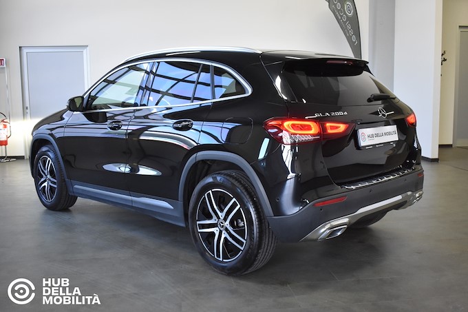 MERCEDES-BENZ GLA 200 d Automatic Sport Plus
